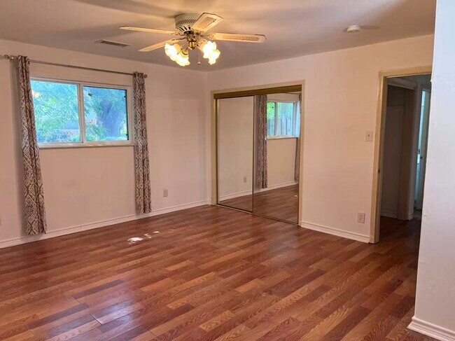 Photo - 9218 Greenwillow Dr