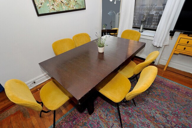 Photo - 414 W 46th St Unidad FL2-ID1039027P