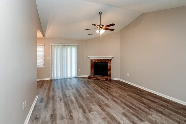 Photo - 5604 Lyford Ct