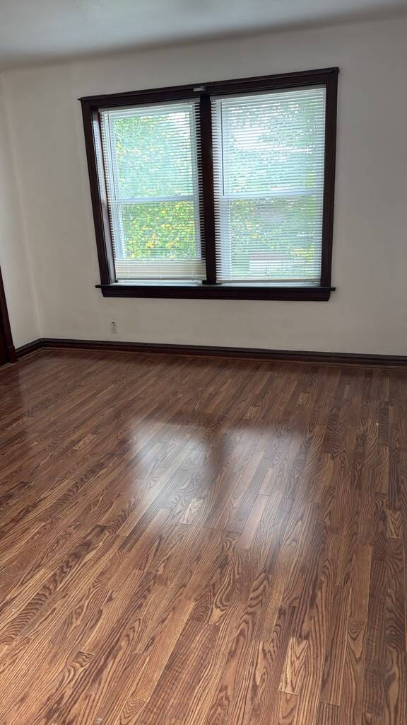 5470 Loughborough Ave Unit 2E