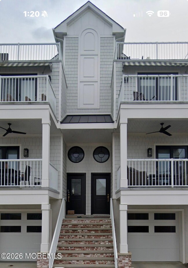 Building Photo - 22 Church St