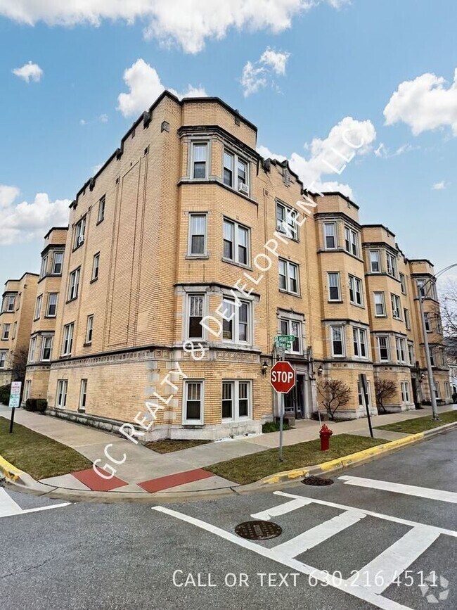 Building Photo - 7438 Adams St Unit J3 Rental
