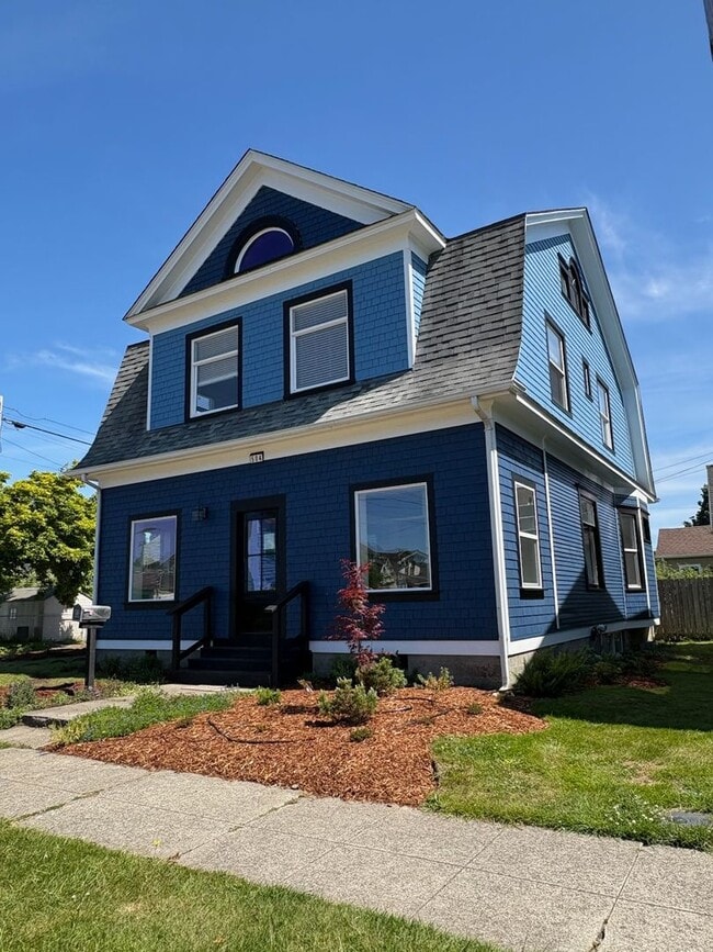 Photo - Stately Beauty with 3BR 1.5BA