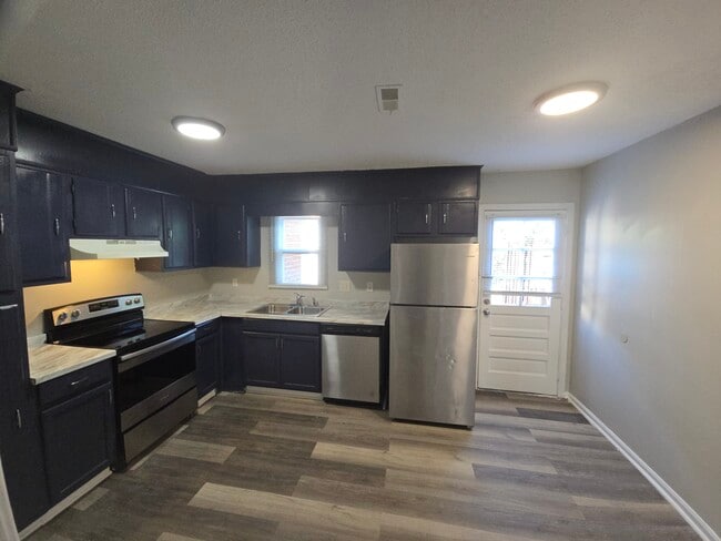 Photo - 1307 W Meadowview Rd Unit F