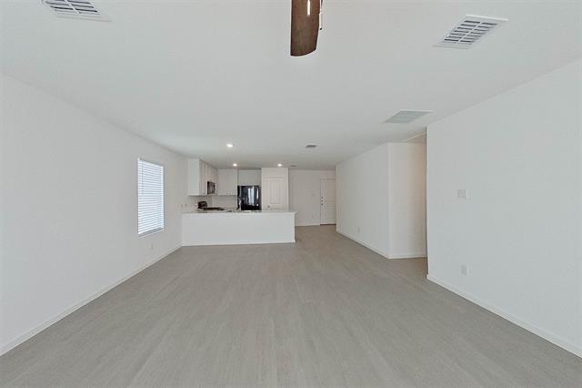 Photo - 814 Ginkgo Wy