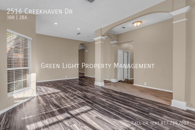 Photo - 2516 Creekhaven Dr