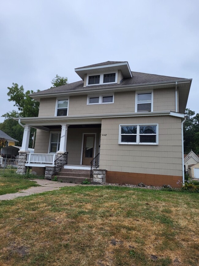 Building Photo - 4420 8th Ave Rental
