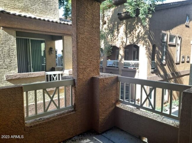 Photo - 1920 E Bell Rd Unidad 1114