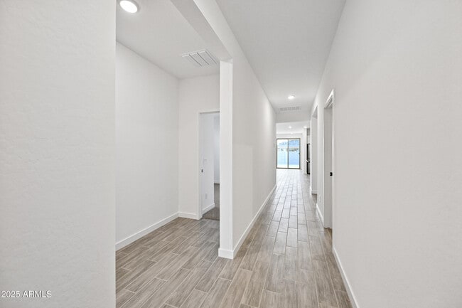 Photo - 17017 W Molly Ln