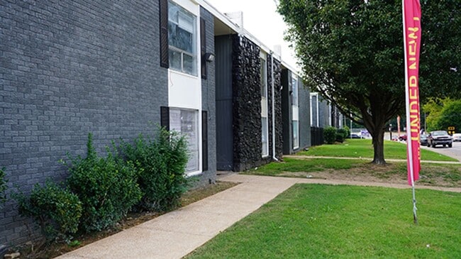 Photo - Macon Crossing Apartments