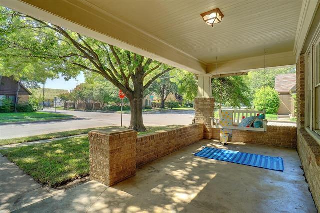 3201 Cockrell Ave