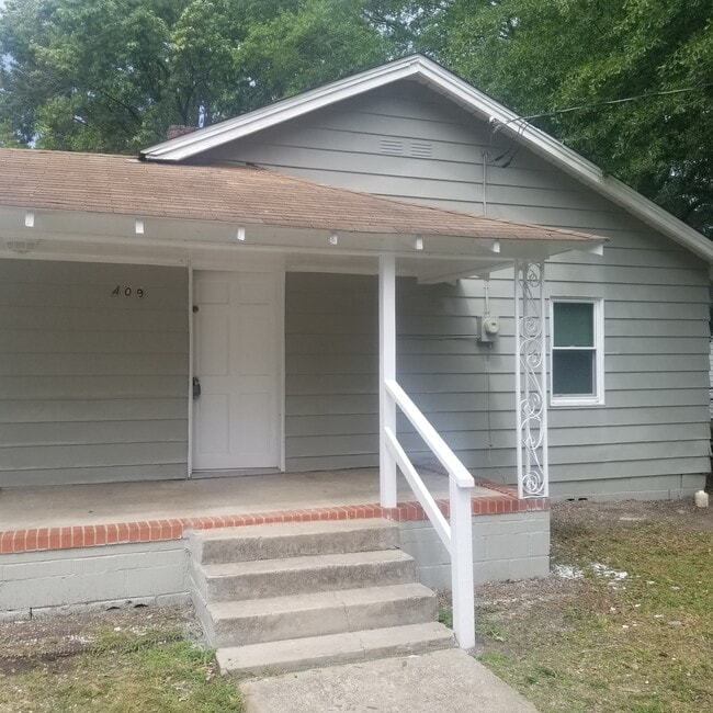 Building Photo - 409 E Waddell St Rental
