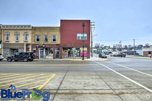 Building Photo - 107 E 2nd St Unit 4 Rental