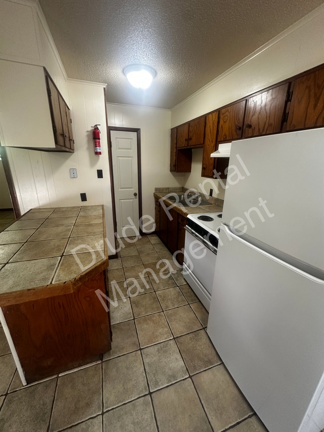 Photo - 42219 W Yellow Water Rd