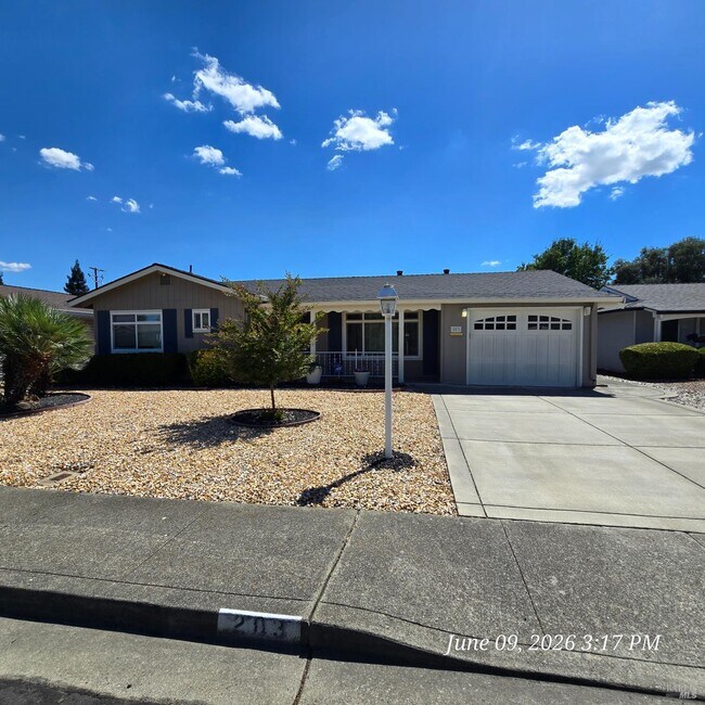 Photo - 203 McKinley Cir