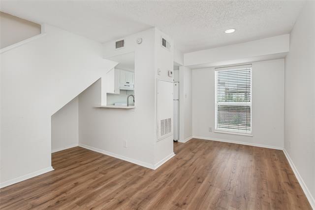 Photo - 1901 N Fitzhugh Ave Unit 19