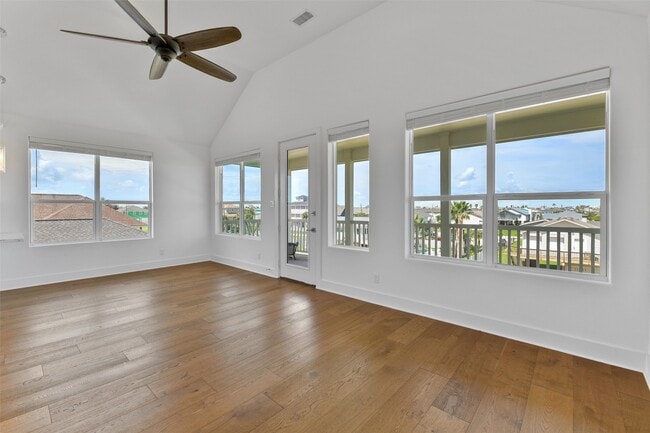 Photo - 4006 Fort Bend Dr