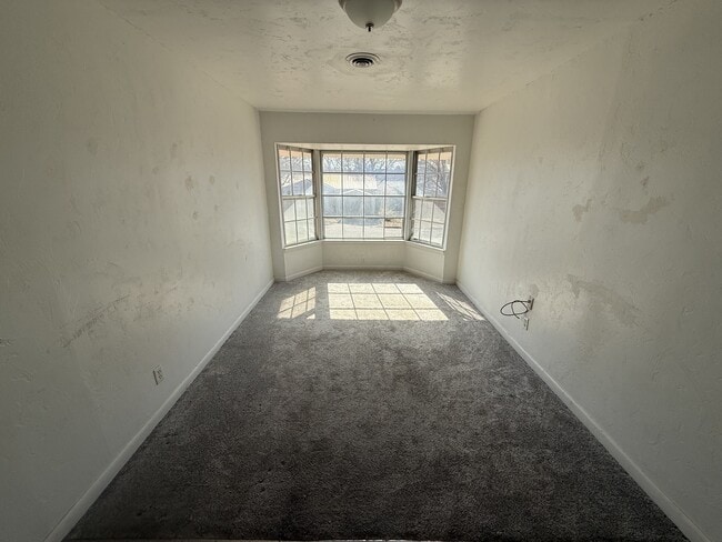 Photo - 734 E 30th St