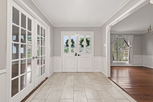 Photo - 707 Montclair Blvd