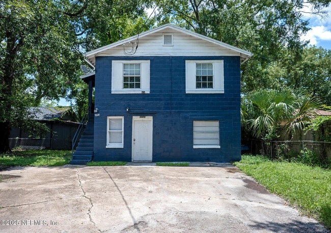 Building Photo - 1526 W 22nd St Rental
