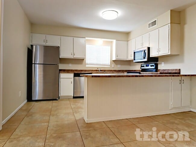 Photo - 11448 N 46th Ave