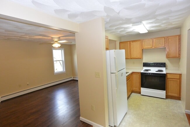 Photo - 152 Green St