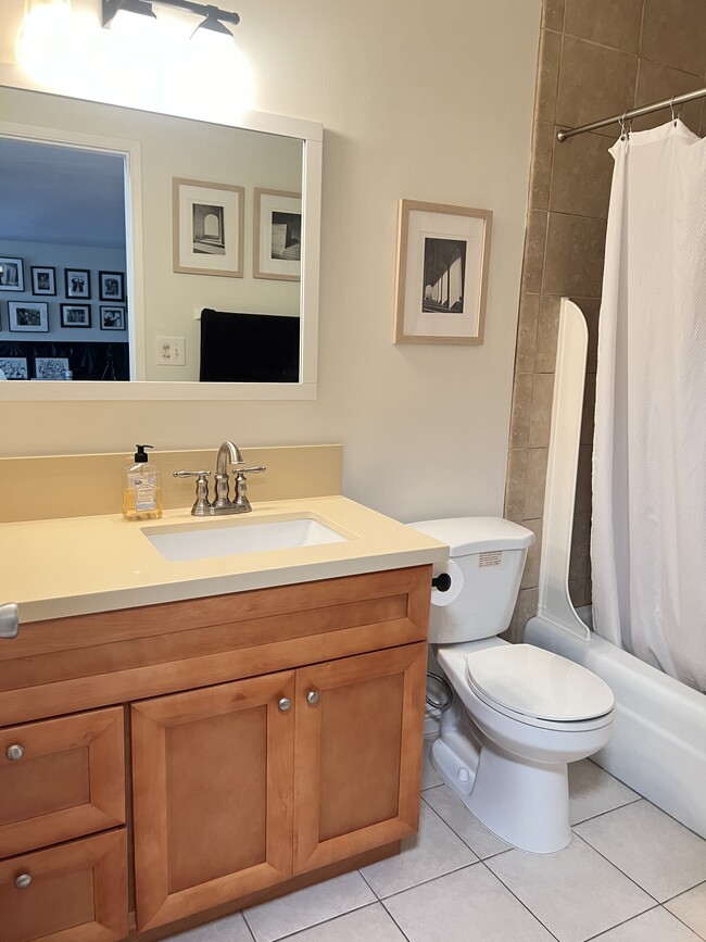 Photo - 5950 Buckingham Pky Unit 305