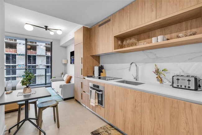 Photo - 11 NE 6th St Unit 2808