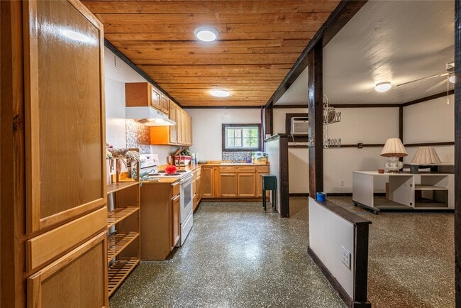 Photo - 12320 FM1764