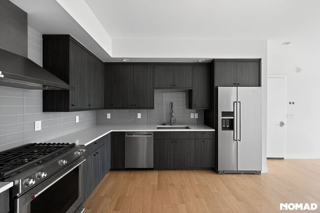 Photo - 2718 Pine St