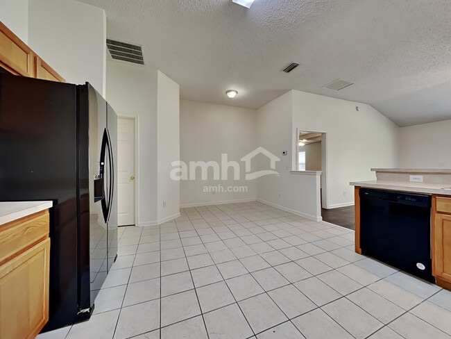 Photo - 11740 Crooked River Rd