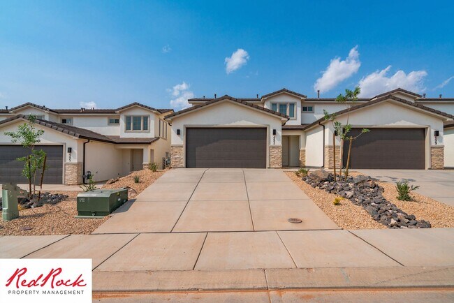 Newer Townhome in Hurricane Heights - Newer Townhome in Hurricane Heights