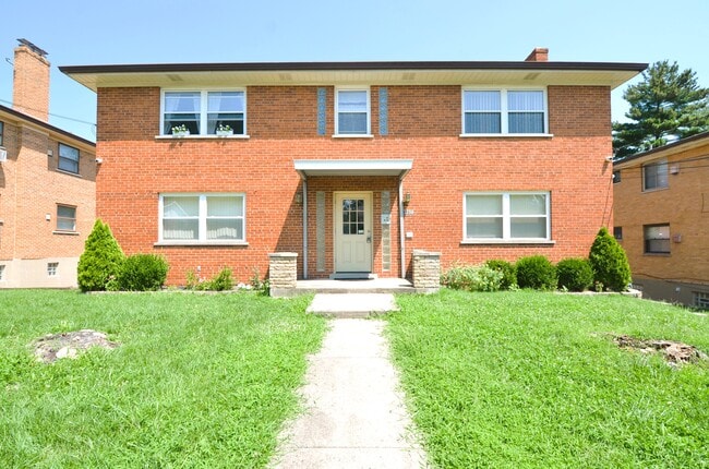 Building Photo - 3230 Blueacres Dr Unit 4 Rental