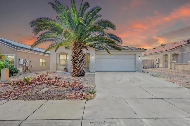 Building Photo - 1125 E Milada Dr