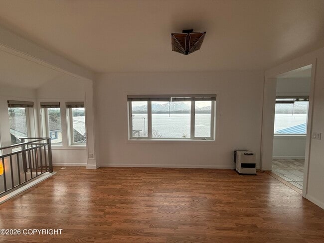 Photo - 1400 Water St