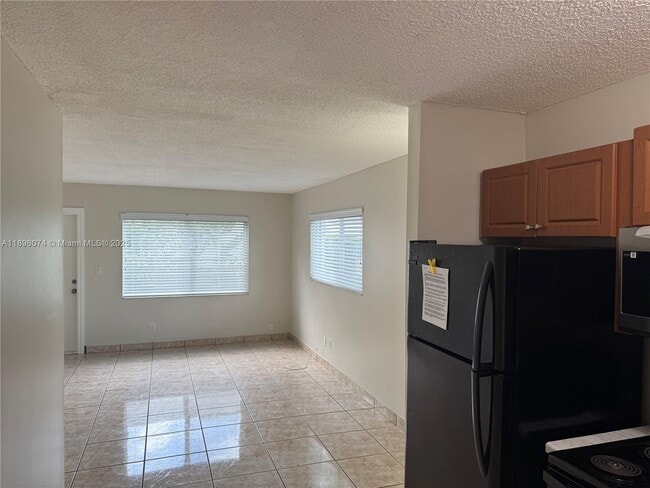 Photo - 715 NE 2nd Ave Unit 105