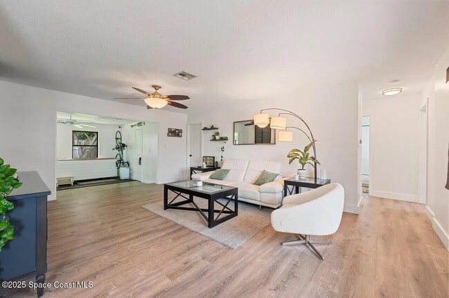 Photo - 340 Greenway Ave