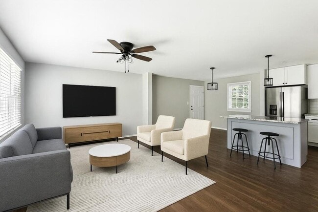 Photo - 2647 Hatfield Cir SE