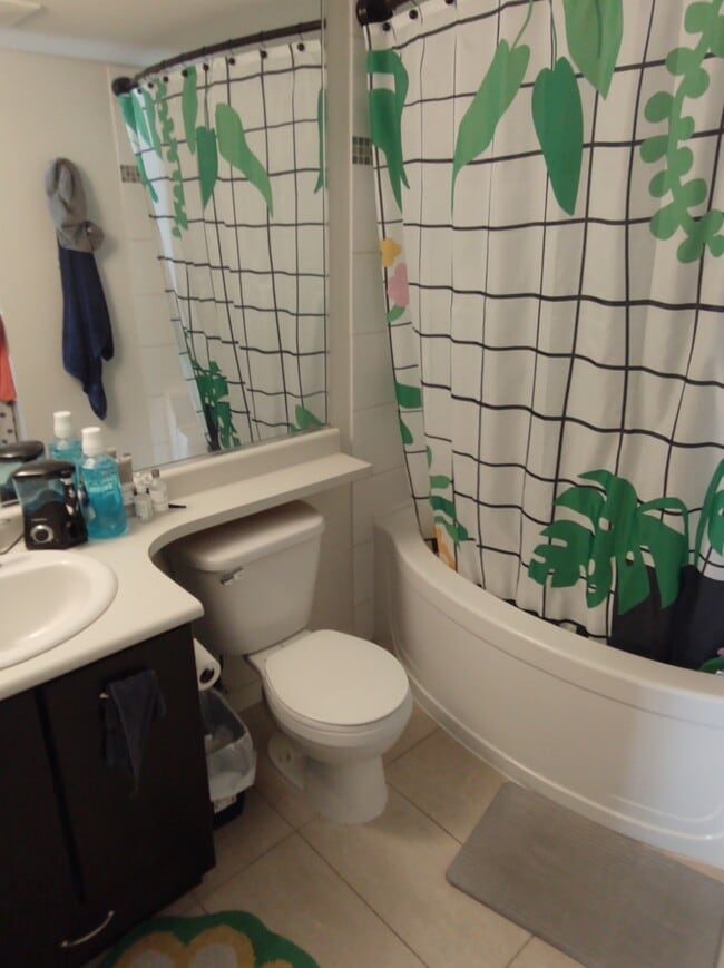 Photo - 533 Yates Rd