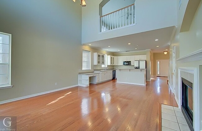 Photo - 110 Diana Dr