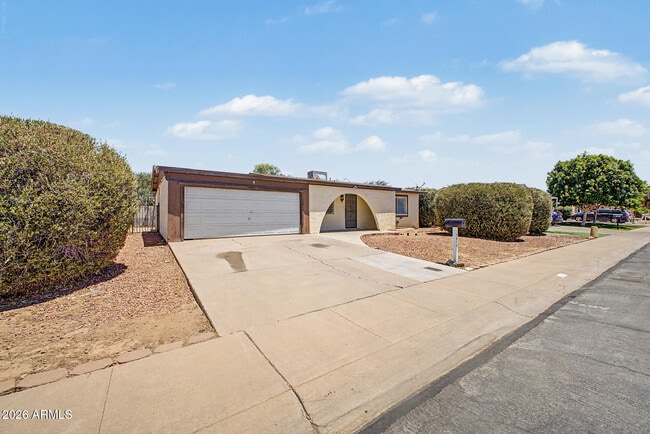 Photo - 7014 W Palo Verde Dr
