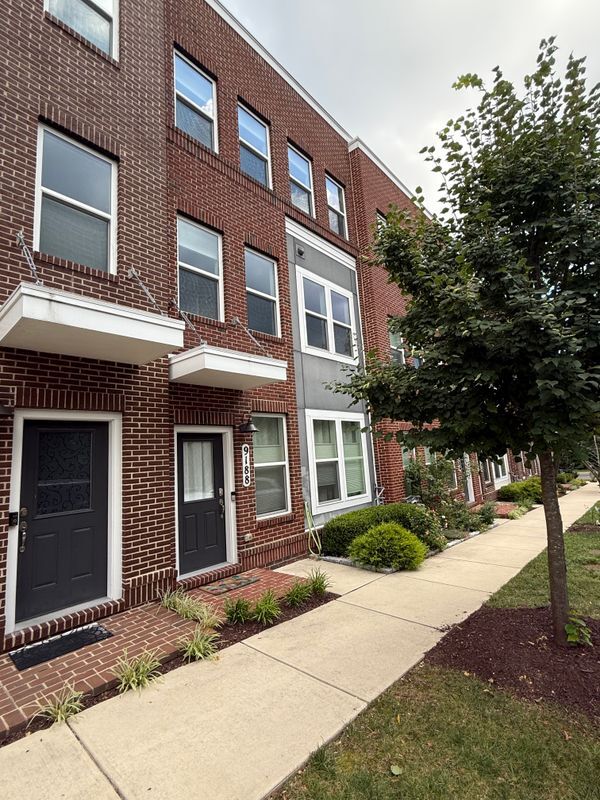 Building Photo - 9188 Snowden Ashford Rd