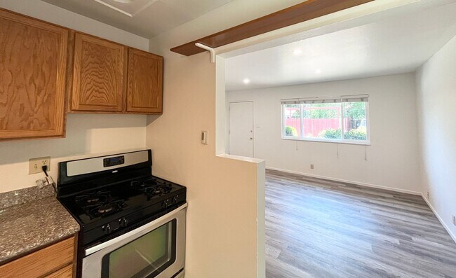 Photo - 1751 Parkside Dr Unit 1753
