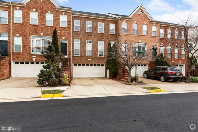 Building Photo - 21882 Schenley Terrace Rental