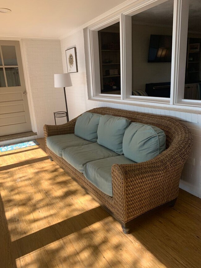 Photo - 3 Bedroom 2 Bath Home in Point Harbor Avai...