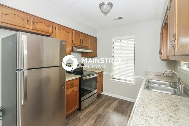 3 Bedroom Pet-Friendly Home in Memphis, TN with Main Street Renewal