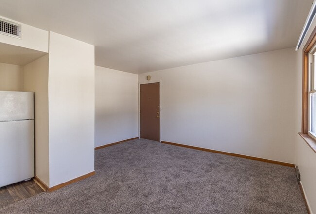 Highland Apartments