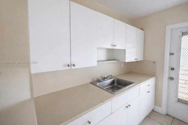 Photo - 12275 NE 19th Ave Unidad 11