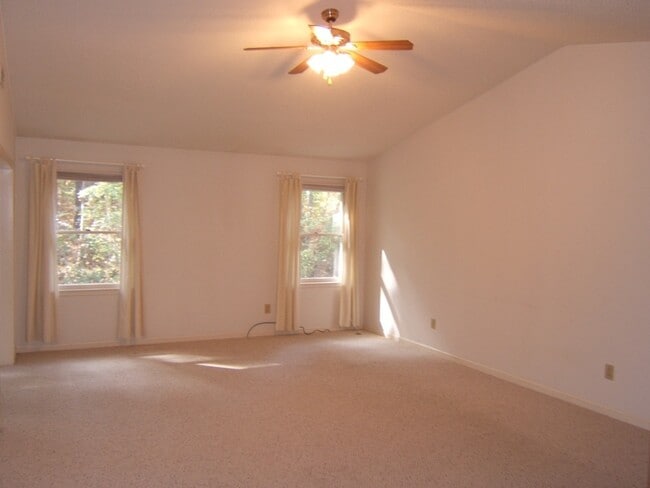 Photo - Jan Move In !!! 3BR/2BA Gated Marina Commu...