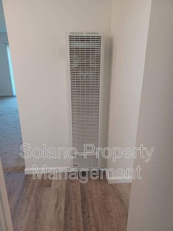 Photo - 766 E Tabor Ave Unidad #8